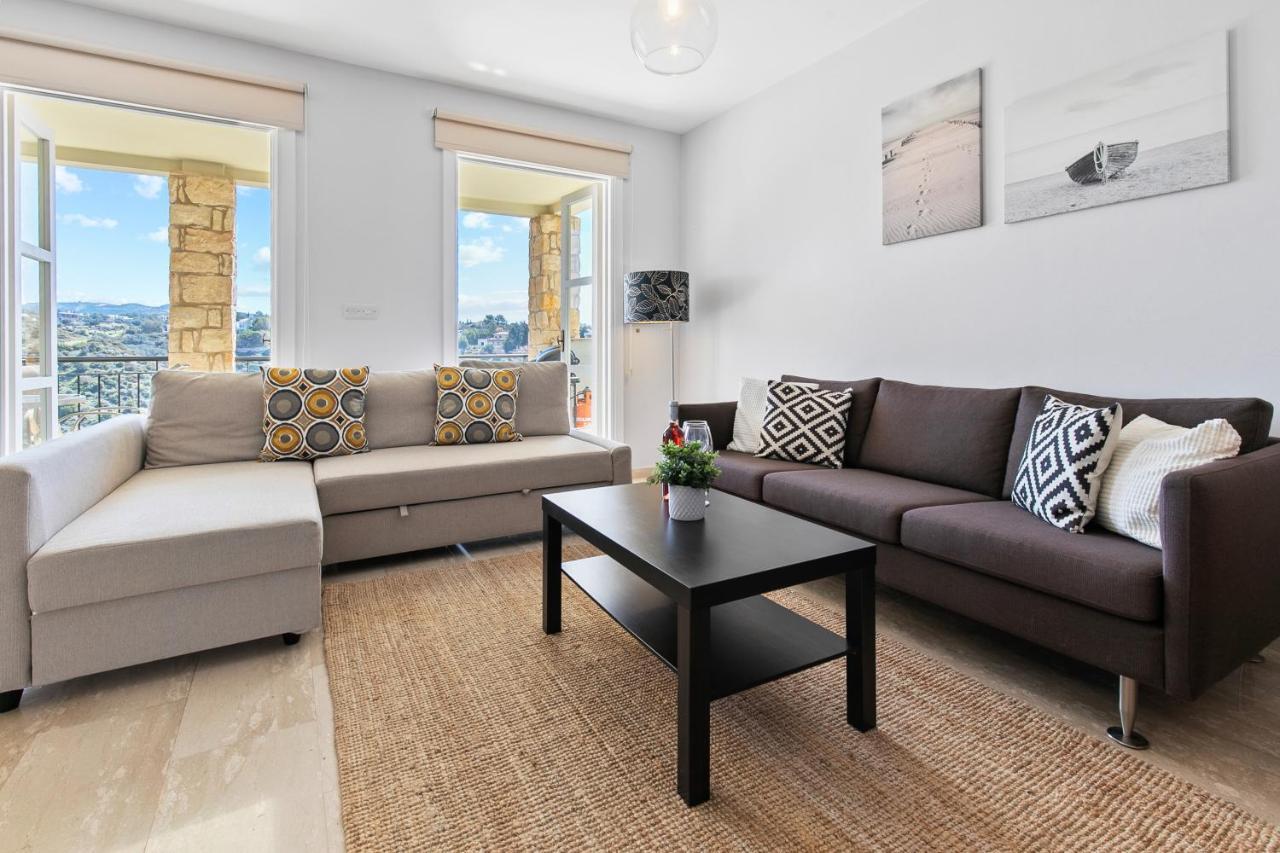 2 Bedroom Apartment Avdimou With Stunning Sea Views, Aphrodite Hills Resort Kouklia Luaran gambar