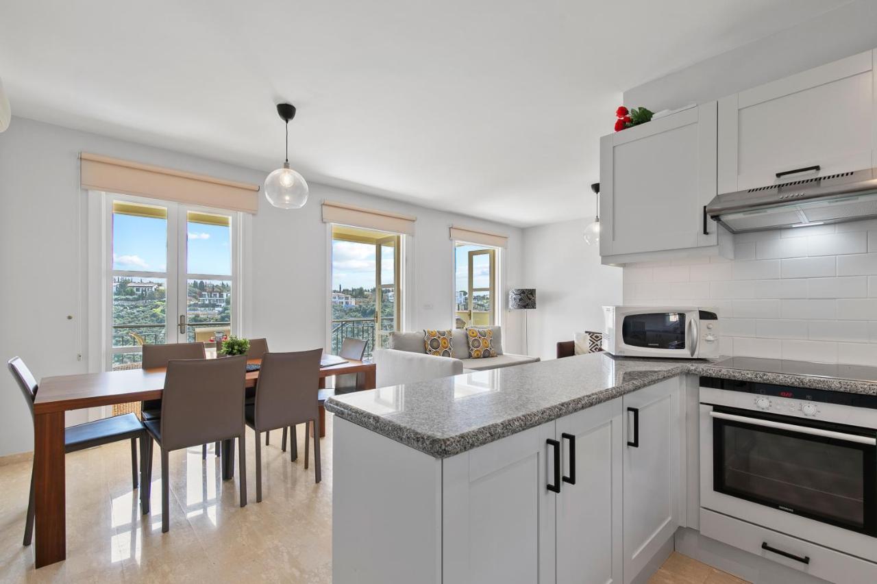 2 Bedroom Apartment Avdimou With Stunning Sea Views, Aphrodite Hills Resort Kouklia Luaran gambar