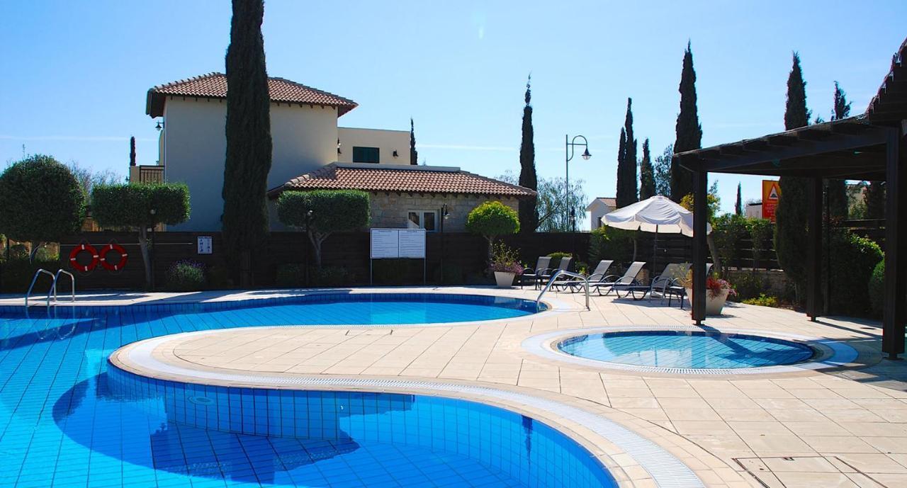 2 Bedroom Apartment Avdimou With Stunning Sea Views, Aphrodite Hills Resort Kouklia Luaran gambar